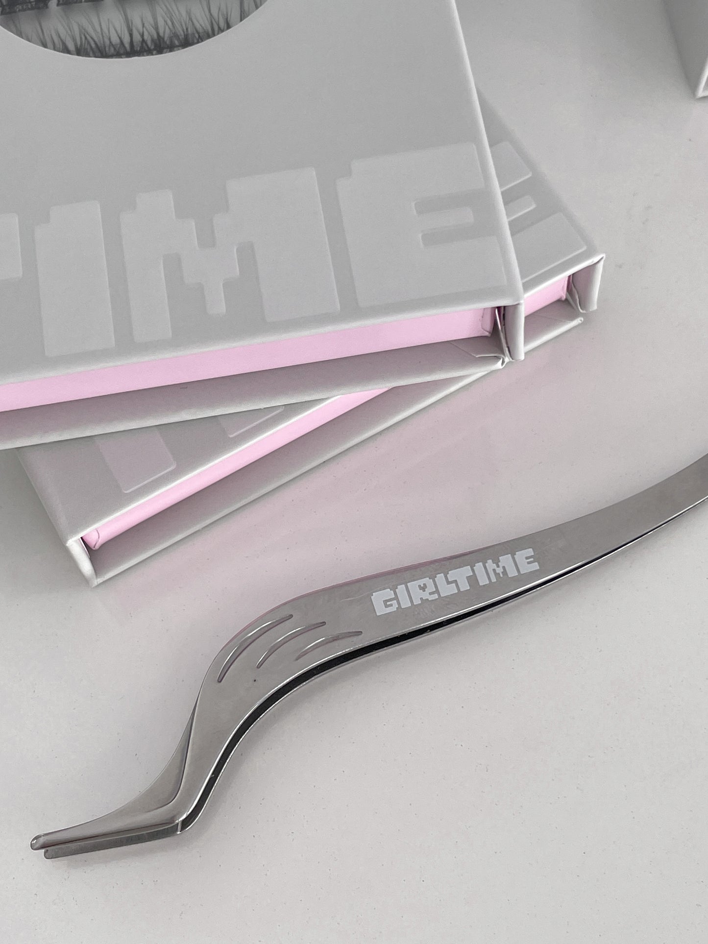 DIY press on lashes australia