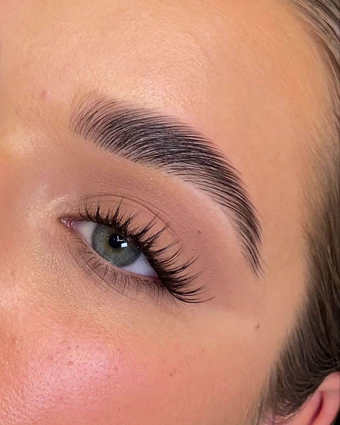 Lash & Brow