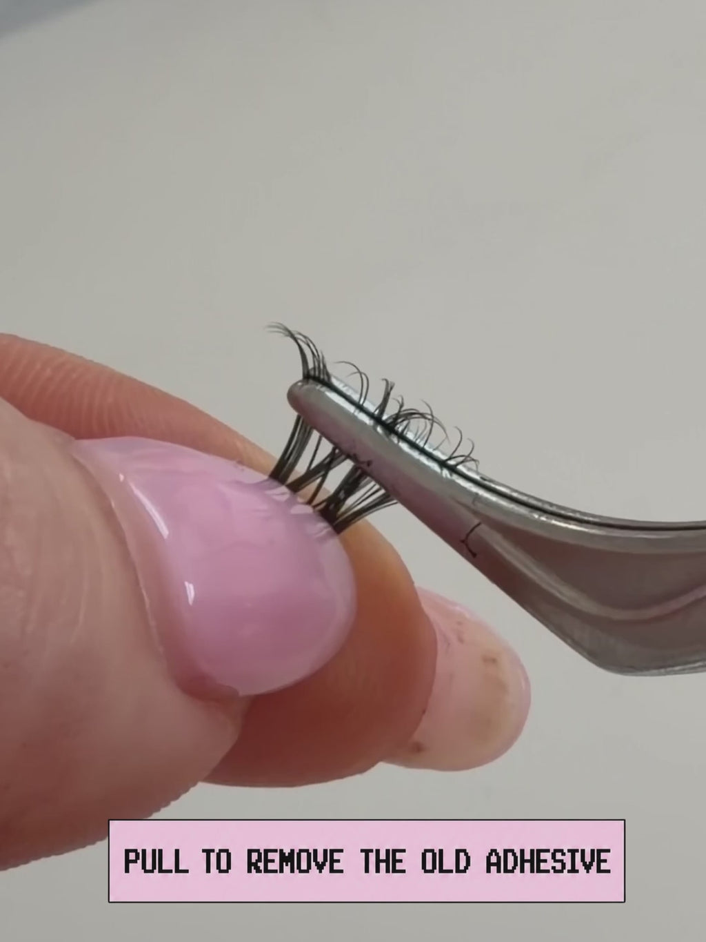 REUSE YOUR SEGMENTS Double Grip it lash glue - black + clear